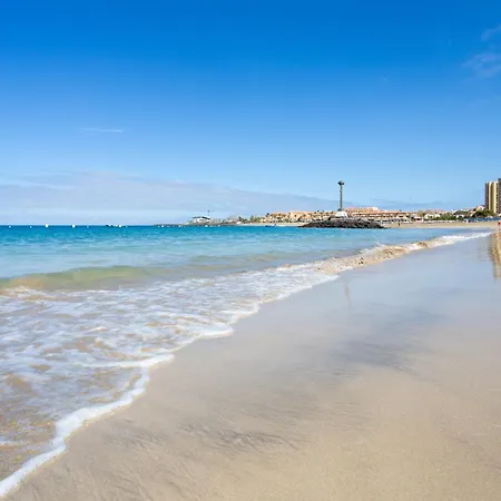 Home2book Tropical Poolside Retreat, Americas Lägenhet