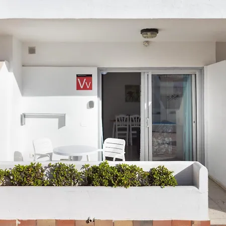 Apartment Home2book Tropical Poolside Retreat, Americas