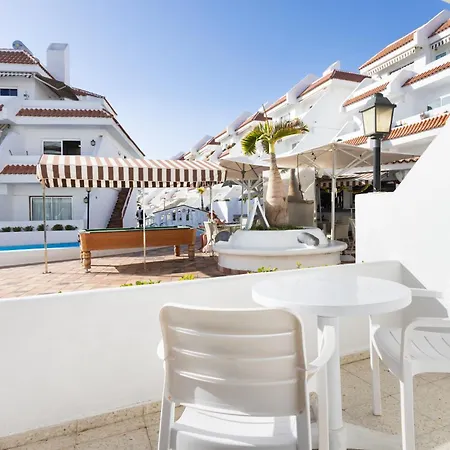 Lägenhet Home2book Tropical Poolside Retreat, Americas *